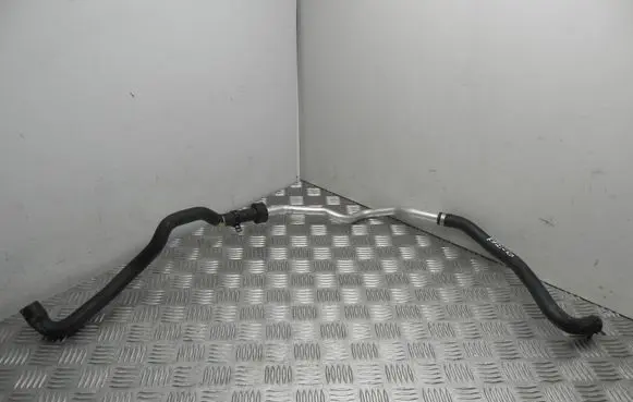 Mercedes-Benz GLE AMG (W166 - C292) Engine coolant pipe/hose A1668300796 VD18553