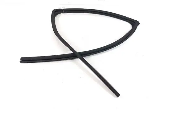 Mitsubishi Outlander Other rear door trim element 5735A438