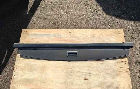 Volkswagen Touran I Parcel shelf load cover 