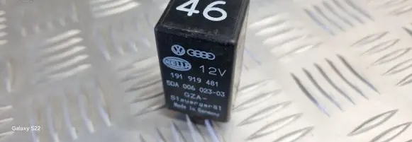 Volkswagen Golf II Other relay 191919481