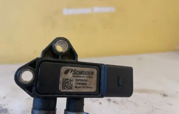 Mazda CX-5 Exhaust gas pressure sensor 3dps0005
