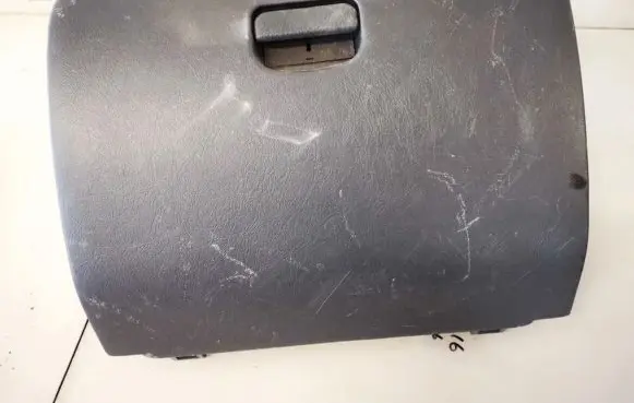 Mitsubishi Colt Glove box mr189217