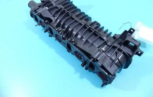 BMW 5 F10 F11 Intake manifold 7807991 IMPRK1333354