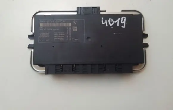 BMW 5 F10 F11 Light module LCM 9251975