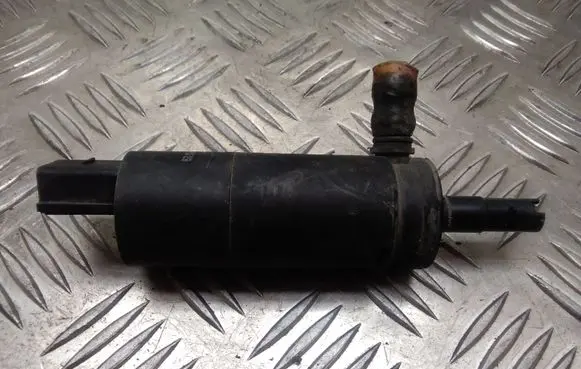 BMW 3 E46 Headlight washer pump 377613