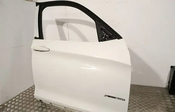 BMW X3 F25 Front door