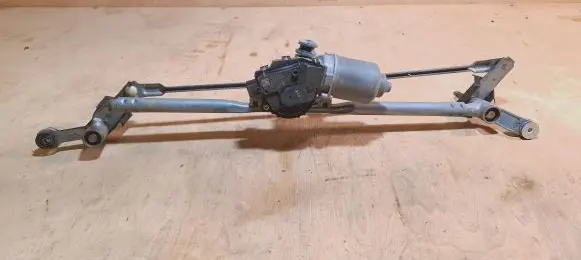 Dodge Durango Front wiper linkage and motor 68260523AB