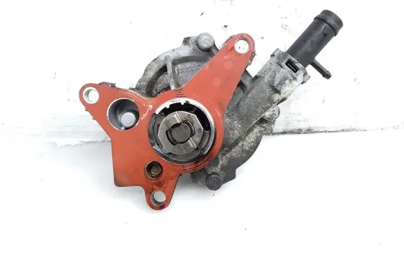 Opel Movano B Vacuum pump 8201163444