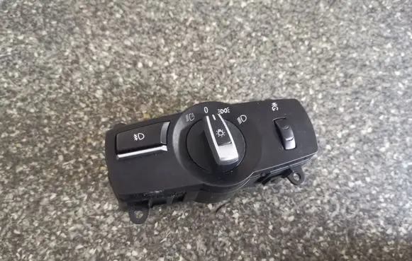 BMW X4 F26 Light switch 9346838