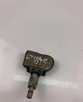 Nissan Qashqai Tire pressure sensor 407003VU0A
