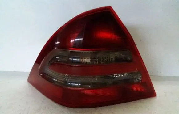 Mercedes-Benz C W203 Rear/tail lights