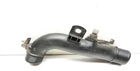 Toyota Avensis T250 Intercooler hose/pipe 173620R011