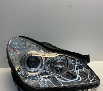 Mercedes-Benz CLS C219 Headlight/headlamp
