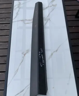 Opel Grandland X Front door trim (molding) 28638C12