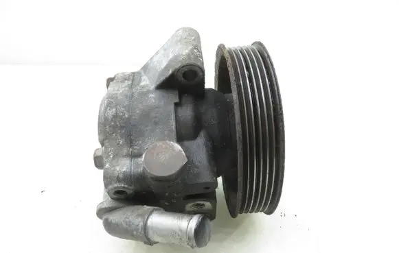 Ford Mondeo MK IV Power steering pump 6G913A696CD