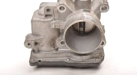 Renault Clio IV Electric throttle body valve 8200568712D