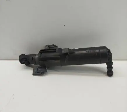 Audi A4 S4 B8 8K Headlight washer spray nozzle 8K0955101B