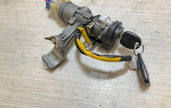 Hyundai Tucson JM Ignition lock 