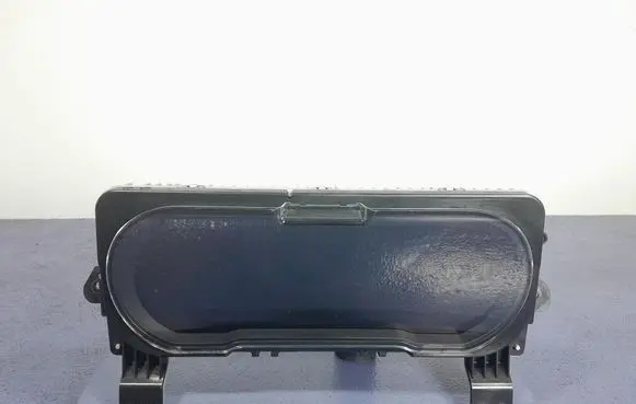 Ford Mustang I Speedometer (instrument cluster) LR3T-10849-KD