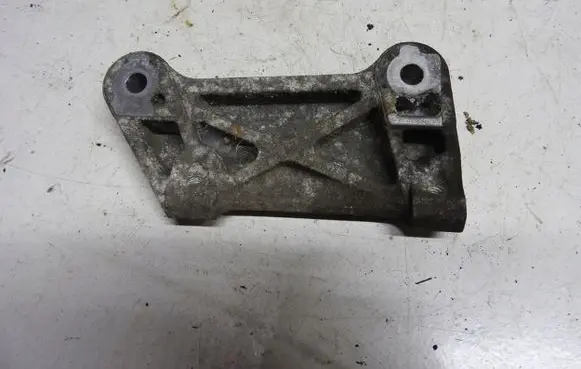 Honda Accord Engine mounting bracket K20A6