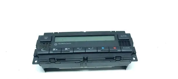 Volkswagen Golf IV Climate control unit