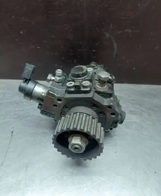 Audi A5 8T 8F Fuel injection high pressure pump 0445010171 059130755S