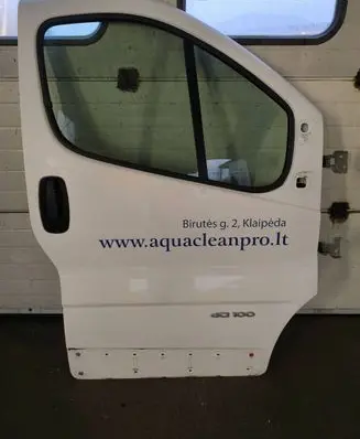Renault Trafic II (X83) Front door