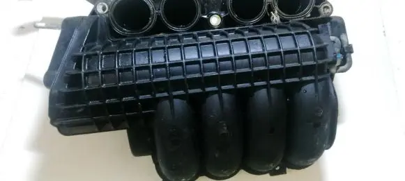 Honda CR-V Intake manifold 17100PNCJ0