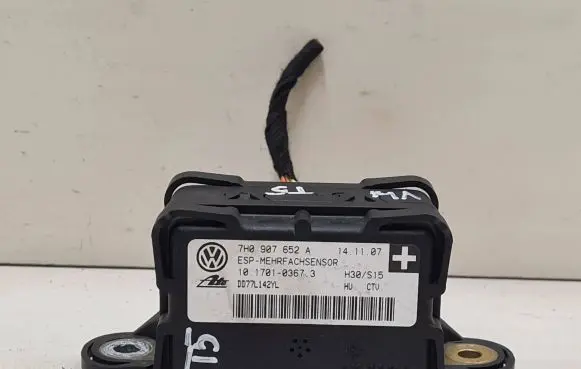 Volkswagen Transporter - Caravelle T5 ESP acceleration yaw rate sensor 7H0907652A DD77L142YL 10170103673
