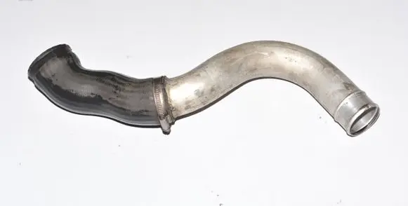 BMW 5 E39 Intercooler hose/pipe 2249669