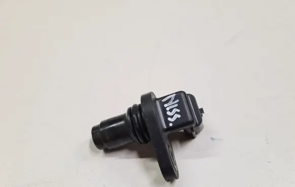 Nissan Murano Z51 Camshaft position sensor 16705K28