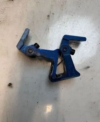Front door hinge set