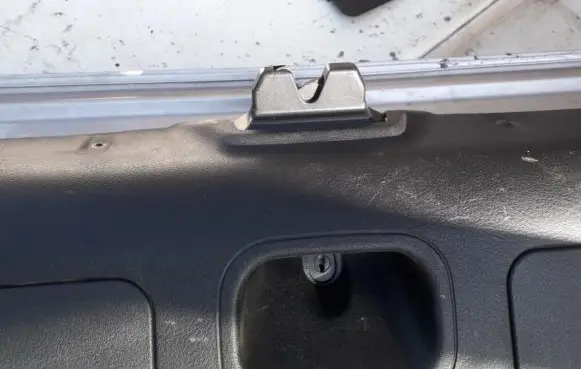 Renault Laguna I Tailgate/trunk/boot lock/catch/latch