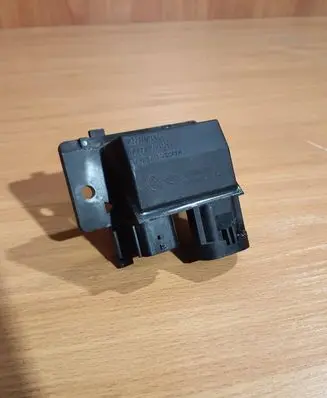 Renault Captur Heater blower motor/fan resistor 255503792R E2182004