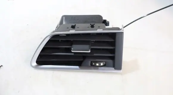 Dashboard side air vent grill/cover trim