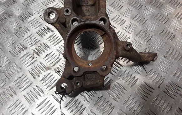 Volkswagen Caddy Front wheel hub spindle knuckle