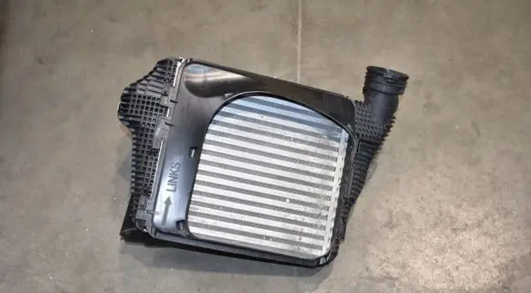 Porsche Macan (95B) Intercooler radiator 95B145803B 95B145803A 95B117339