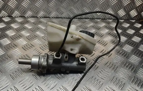 Peugeot 406 Master brake cylinder 0204221137