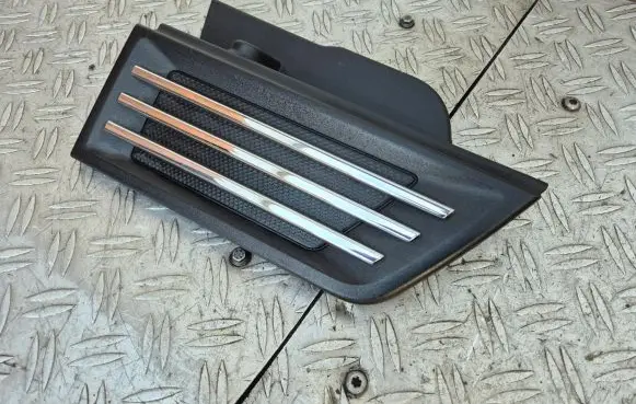 Dodge Nitro Fender grill 55157164AC