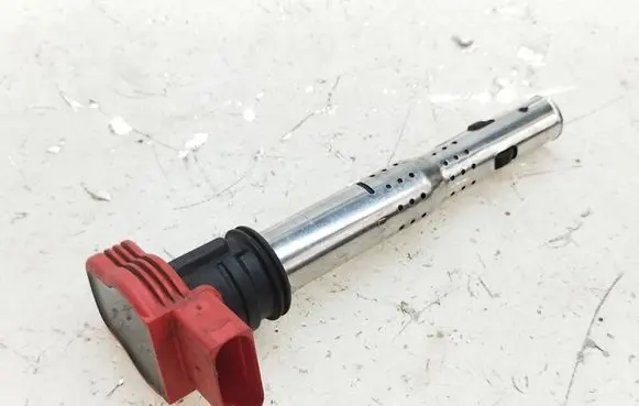 High voltage ignition coil