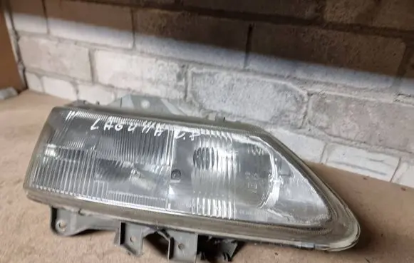 Renault Laguna I Headlight/headlamp 13996600