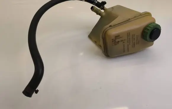 Audi A6 S6 C5 4B Power steering fluid tank/reservoir 4A0422373A G002000
