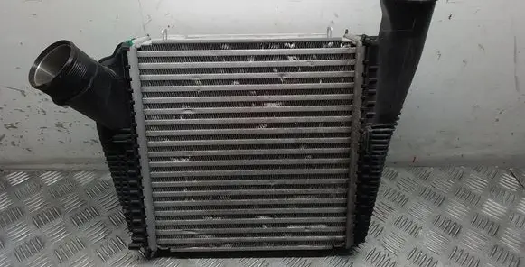 Porsche Panamera (971) Intercooler radiator 971145803H