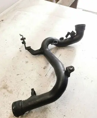 Volkswagen Golf V Intercooler hose/pipe 1K0145770AA 1K0145762