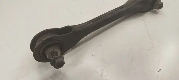 Tesla Model 3 Rear upper control arm/wishbone 104442700C