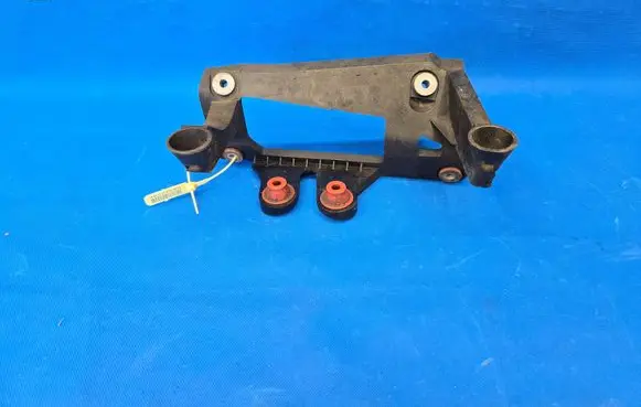BMW 6 E63 E64 Active stabilizer control/Valve assembly holder 6761207