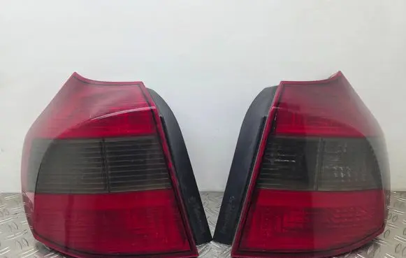 BMW 1 E81 E87 Rear/tail lights set 0397034 6924501 BLACKLINE