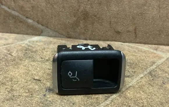 Mercedes-Benz GLE (W166 - C292) Tailgate/boot open switch button A2929055100