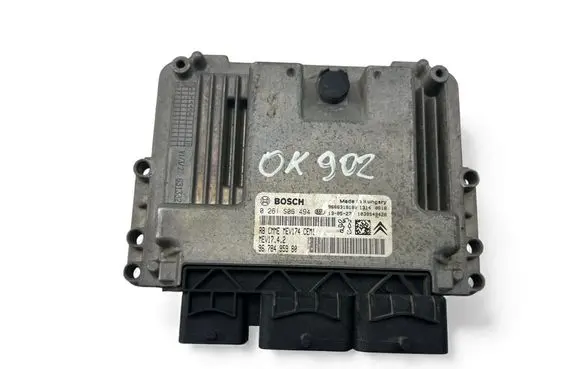Peugeot 208 Engine control unit/module ECU 9678495980 0261S06494