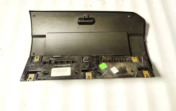 Chrysler Grand Voyager V Glove box